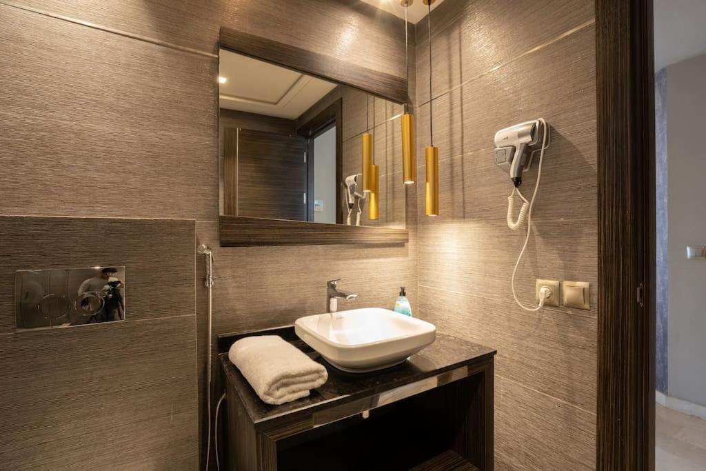 카사블랑카 #56 Maarif Racine Urban Massira Near Twin Center 아파트 외부 사진